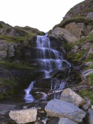 cascate in montagna